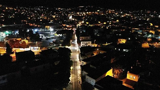 Turizmin gözbebeğinde cadde ve sokaklar bomboş kaldı