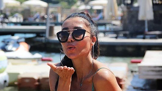 Türk Kim Kardashian Metisha Schaefer'a dizi ve film teklifleri yağıyor