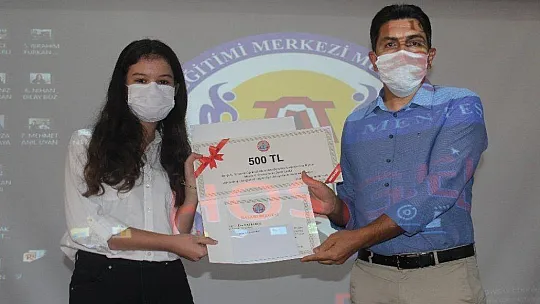 Türkiye birincisi Muğla'nın başarılı öğrencileri ödüllendirildi