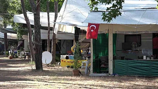 Türkiye'nin en büyük çadır kampında sezon hareketlendi