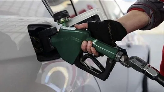 Benzin ve motorinde büyük zam beklentisi!