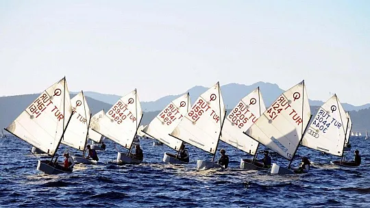 TYF 2021 Optimist Türkiye Şampiyonası'nda heyecan başladı