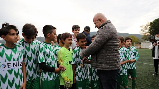 U-12 Futbol Şenliğinin Şampiyonu Muğlaspor oldu