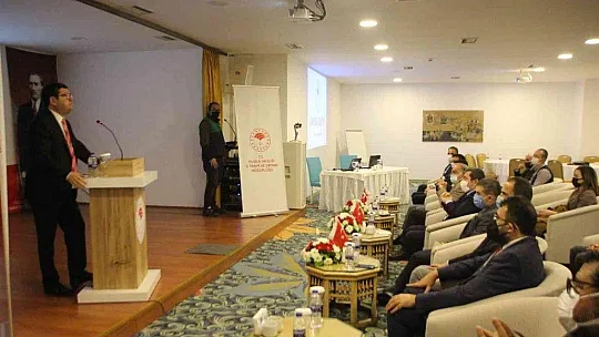 Üç gün sürecek Çam Balı Çalıştayı başladı