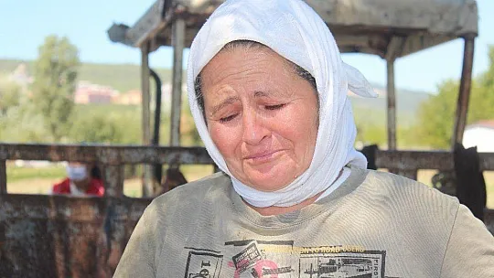 Üç gündür römorkta yaşayan ailenin yardımına Kızılay yetişti