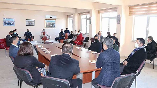 Uçak: 'Kronik sorunlara çözüm bulunmalı, beklentiler karşılanmalıdır