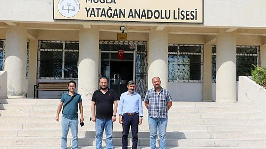 Uçak okulları ziyaret ediyor