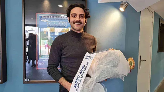 Üniversite öğrencileri çocuklar için oynadı