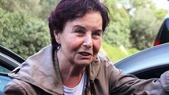 Ünlü oyuncu hastaneye kaldırıldı
