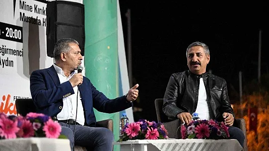 Ünlü Yazarlar, 'Türkiye'de Basın ve Politik Yüzü' söyleşisinde buluştu