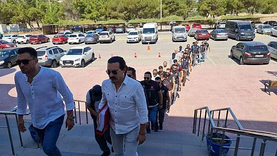 UYUŞTURUCU OPERASYONUNDA 14 ŞÜPHELİ DAHA GÖZALTINA ALINDI