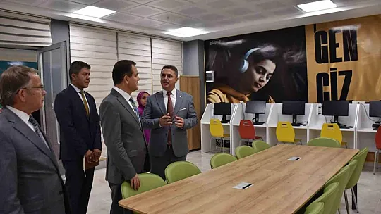 Vali Akbıyık öğrenci yurtlarında inceleme gerçekleştirdi