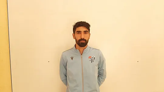 Fethiyespor, zirveyi zorluyor