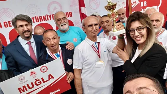 Huzurevi Bocce takımı 3. oldu