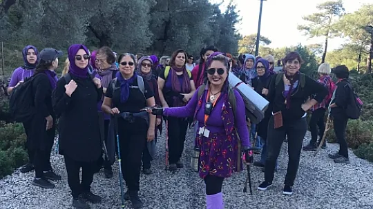 'Tabiat Kadınları' grubu Babadağ'ı gezdi
