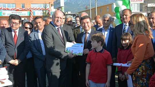 Bayraktar, Seydikemer'de Tarla Gününü Kutladı