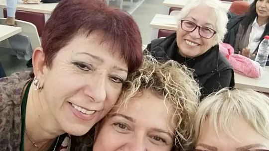 Tazelenme Üniversitesi öğrencileri başarı belgelerini aldı