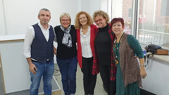Tazelenme Üniversitesi öğrencileri başarı belgelerini aldı