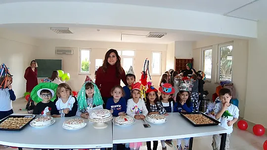 Fethiye'de Minik Öğrencilerden Sıfır Atık Projesine Şapkalı Destek