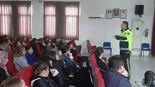 Trafik güvenliği anlatıldı