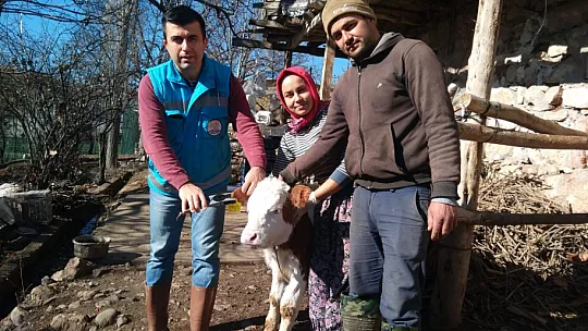 Kızıma Küpe Taktılar
