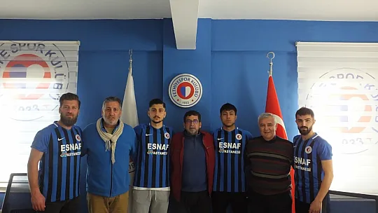 Fethiyespor transferde bombaları patlattı