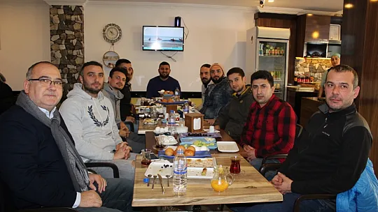 Konyaspor maçı öncesi moral kahvaltısı