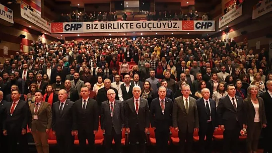 CHP'de Adem Zeybekoğlu Yeniden İl Başkanı Seçildi
