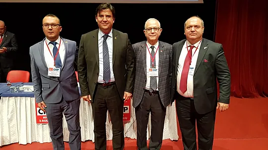CHP'de Adem Zeybekoğlu Yeniden İl Başkanı Seçildi