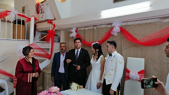 Fethiye'de Sevgililer Gününde 18 Nikah Kıyıldı
