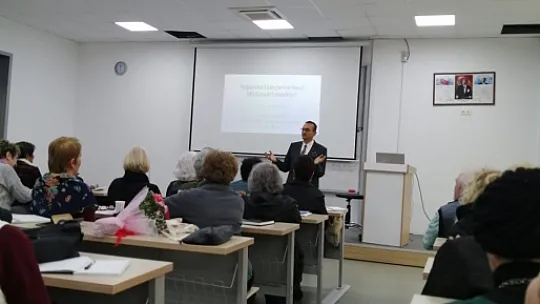 Prof. Dr. Tufan'ın sunumları ilgiyle izlendi