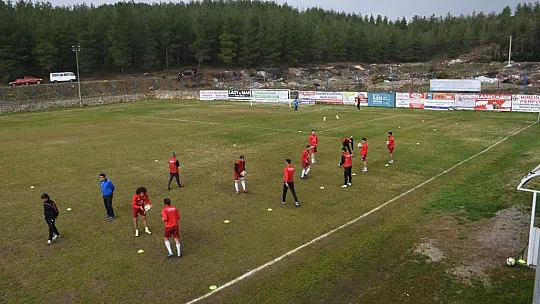 Aşırı Yağmur ve Dolu Maçı Tatil Ettirdi