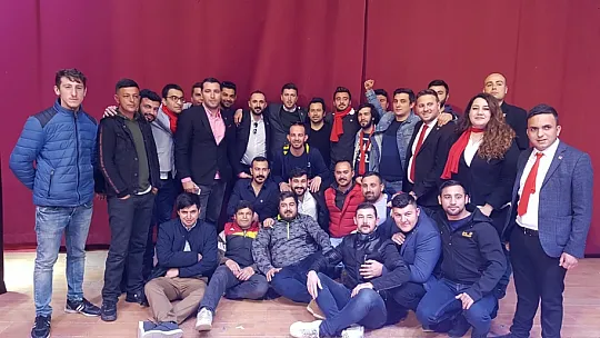 CHP Gençlik kolları başkanlığına Oğuzhan Çoban seçildi