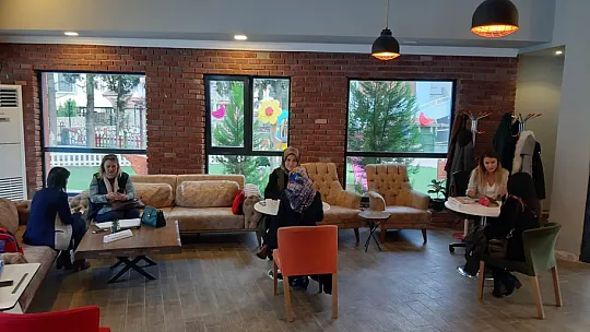 Birey Okullarından Rehberlik ve Veli Bilgilendirme Toplantısı