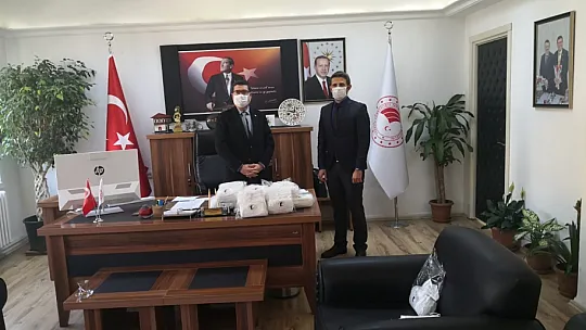 MUÇEV'den Kamu Kurumlarına Maske Yardımı