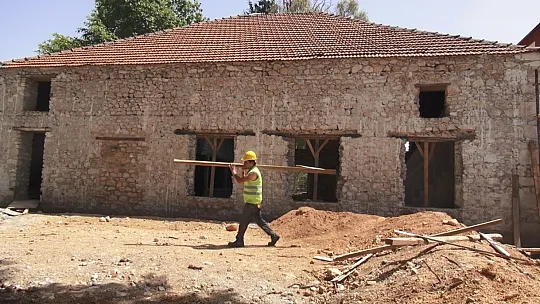 148 Yıllık Eşen Camisi Restore Ediliyor
