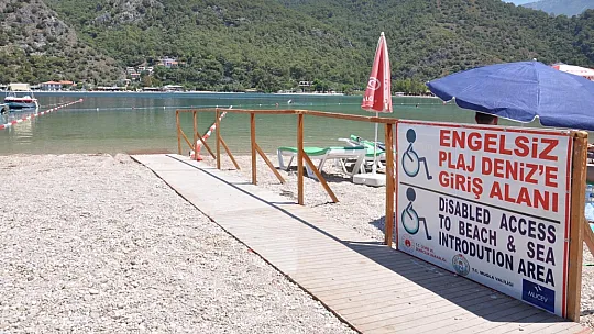 MUÇEV PLAJLARI BÜYÜK İLGİ ÇEKİYOR