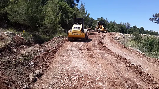 Stabilize yol çalışmaları devam ediyor