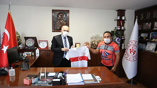 Bedensel Engelliler Oturarak Voleybol Takımı Süper Lig'de