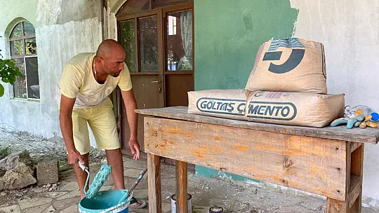 CHP'Lİ DEMİR, GENÇLERLE CAMİ BOYADI