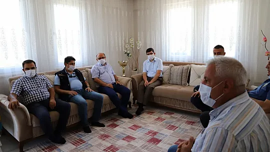 SEYDİKEMER'DE ŞEHİDE SAYGI ZİYARETİ