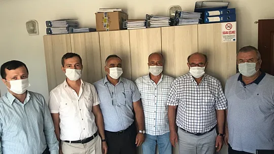 BAŞKAN OTGÖZ'DEN BELEDİYE ÇALIŞANLARINA BAYRAM ZİYARETİ