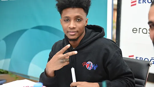 ERICK NEAL BU AKŞAM BEŞKAZA'DA