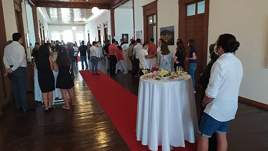 Uzman ve özverili eğitim kadrosu