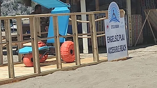 MUÇEV, İZTUZU'NDA DA ENGELSİZ PLAJ GERÇEKLEŞTİRDİ