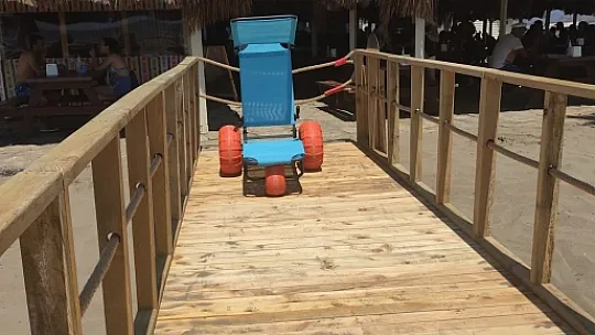 MUÇEV, İZTUZU'NDA DA ENGELSİZ PLAJ GERÇEKLEŞTİRDİ