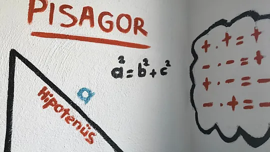 Çağdaş bir ortamda eğitim öğretim yapacaklar