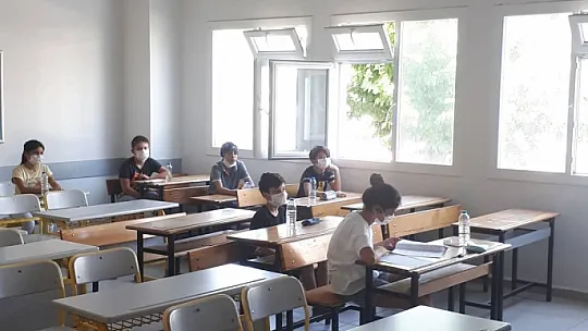 FETHİYE'DE DE BURSLULUK SINAVI TAMAMLANDI