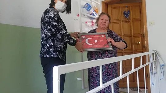 ŞEHİT AİLELERİNE ZİYARETLERDE BULUNDULAR