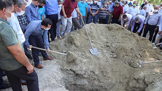 SEYDİKEMER'İ ÜZEN VEFAT